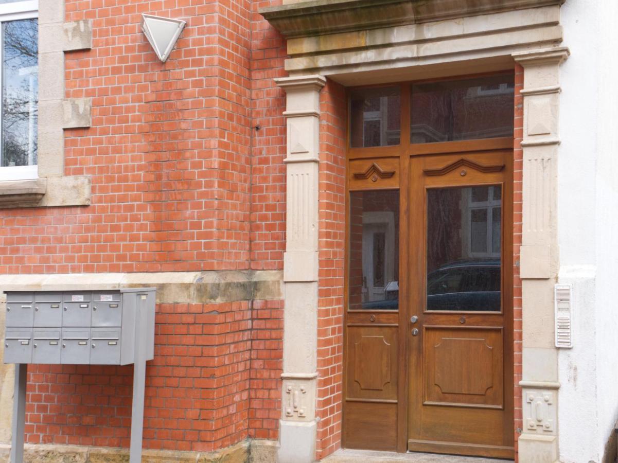 Bohnapartments Elisa - Wohlfuehlapartment Mit 2 Gratis Parkplaetzen Und 3 Schlafzimmern - Wlan - Vollausstattung エアフルト エクステリア 写真